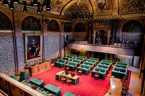 Minister Ollongren publiceerde deze week een wetsvoorstel waardoor kleine partijen na verkiezingen mogelijk geen zetel in de Eerste Kamer (foto) krijgen. beeld ANP, Bart Maat