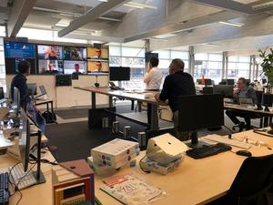 De rustige newsroom van het Reformatorisch Dagblad in Apeldoorn. beeld RD