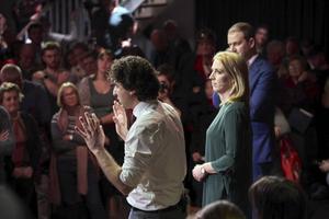 Lodewijk Asscher (PvdA), Lillian Marijnissen (SP) en Jesse Klaver (groenlinks) tijdens de bijeenkomst van GroenLinks, PvdA en SP. beeld ANP