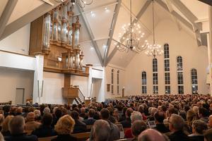 Ingebruiknameconcert op het nieuwe Van den Heuvelorgel in de Bethelkerk van Lunteren, vrijdagavond 29 november. beeld Klomp Creative