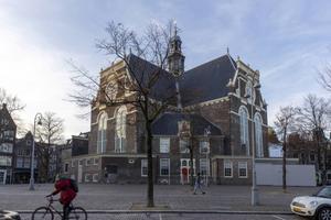 Grote kerkgebouwen kunnen juist nu vanwege hun ruimte dienstbaar zijn aan de samenleving. beeld RD, Henk Visscher