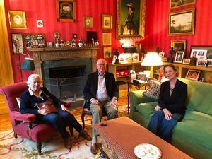 Koningin Paola, haar man Albert II en prinses Delphine (v.l.n.r.). beeld AFP, ROYAL PALACE OF BELGIUM
