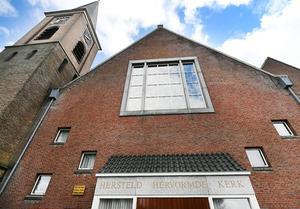 De Hersteld Hervormde Kerk in Staphorst. beeld ANP, PIROSCHKA VAN DE WOUW