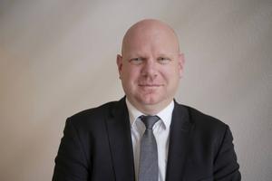 Ds. D. J. Diepenbroek uit Rouveen is vrijdag verkozen als scriba van de generale synode van de Hersteld Hervormde Kerk. beeld Sjaak Verboom