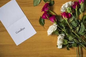 „Second Love-posters maken reclame voor iets wat een ander kapotmaakt. Op de Se-cond Love-site kun je zelfs tips vinden hoe je je partner om de tuin kunt leiden.” beeld iStock