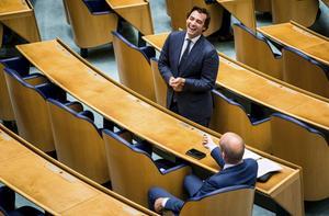 „Debatten in de Tweede Kamer bieden Baudet een uitstekend platform in het hart van de samenleving.” Foto: Thierry Baudet (FVD) en Gert-Jan Segers (ChristenUnie) tijdens een debat over institutioneel racisme in Nederland. beeld ANP, Bart Maat