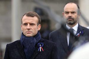 Philippe (r.) en Macron. beeld AFP
