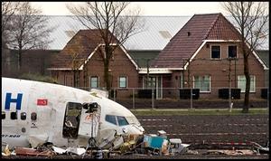 Het toestel van Turkish Airlines na de crash. beeld ANP
