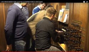 beeld via YouTube