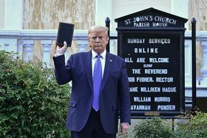 De Amerikaanse president Donald Trump. beeld AFP, Brendan Smialowski