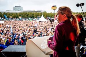 Minister Carola Schouten van Landbouw, Natuur en Voedselkwaliteit, spreekt op het Malieveld tijdens het landelijk boerenprotest begin oktober. beeld ANP, Sem van der Wal