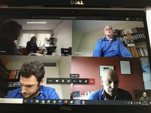 Redactie economie vergadert via Microsoft Teams. beeld RD