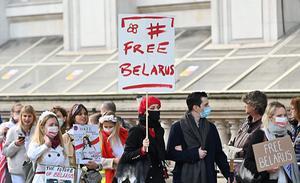 Protest in Minsk. beeld AFP, Justin Tallis