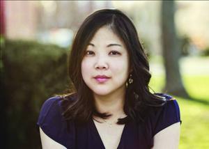 Nicole Chung houdt de lezer met aangrijpend en moedig boek een spiegel voor. Ze laat zien wat het betekent om geadopteerd te zijn. beeld singeluitgeverijen.nl
