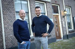 Don Janmaat (links) en Jamie de Jong gaan het vernieuwde hotel Abrona in Oudewater leiden. beeld Aschwin Snel