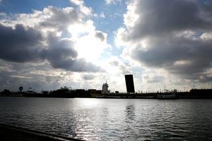 De bouw van de Terneuzense sluis aan de Schependijk gaat zo'n 50 miljoen euro extra kosten. beeld ANP, Bas Czerwinski