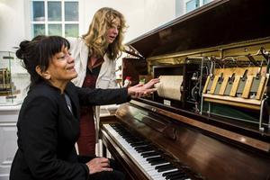 Museum Speelklok, gehuisvest in de Buurkerk in Utrecht, wil toegankelijk zijn voor blinden en slechtzienden. beeld Ron Beenen