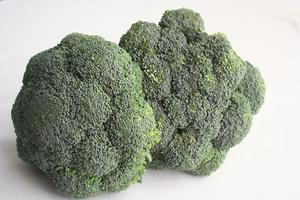 Broccoli, een van de groentesoorten die preventief werken tegen darmkanker. beeld Teunie Luijk