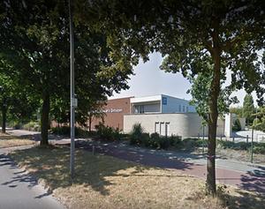 Congreshal van de Jehovah's Getuigen. beeld Google Street View