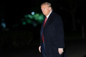 President Donald Trump denkt dat het met de risico's van een uitbrak van het coronavirus in de Verenigde Staten wel meevalt. beeld EPA
