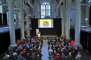 In de Amsterdamse Zuiderkerk gaf hoogleraar Judith Pollmann vrijdagavond een uiteenzetting over de Dordtse synode. beeld Ronald Bakker