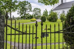 „Goede Vrijdag en Pasen geven stof in overvloed om in deze crisistijd Gods Woord te verkondigen, al is het met verslagenheid dat slechts enkele mensen naar de kerk kunnen gaan.” beeld iStock