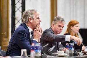 Minister Slob maandagmiddag tijdens het Kamerdebat over het burgerschapsonderwijs. beeld ANP, Phil Nijhuis