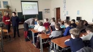 Schoolkinderen van het Ecologisch Lyceum in Zhytomir. beeld Stichting CCR