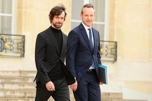 Topman en mede-oprichter van Twitter Jack Dorsey (links). beeld EPA
