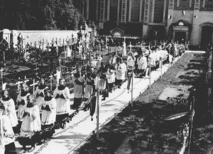 Processie in mei 1929 in Houthem. beeld Collectie Heemkundevereniging Houthem St. Gerlach.